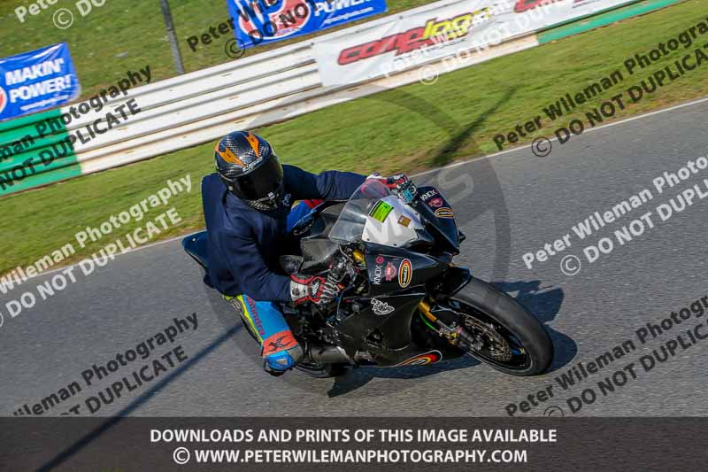 PJM Wedding Photography;enduro digital images;event digital images;eventdigitalimages;mallory park;mallory park photographs;mallory park trackday;mallory park trackday photographs;no limits trackdays;peter wileman photography;racing digital images;trackday digital images;trackday photos